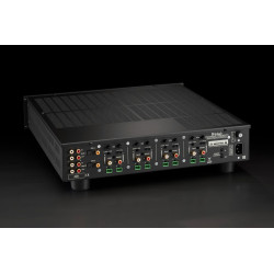 McIntosh MI128 - Ośmiokanałowy, cyfrowy wzmacniacz mocy